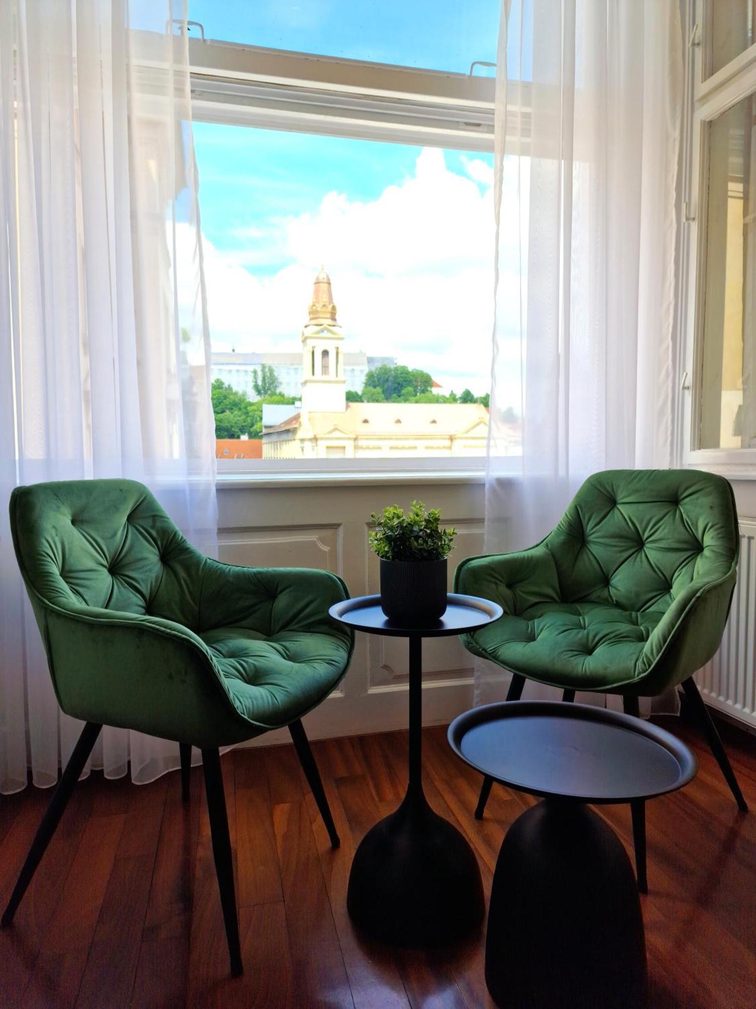 Apartment Exclusive View Cvjetni trg Zagreb Exterior foto